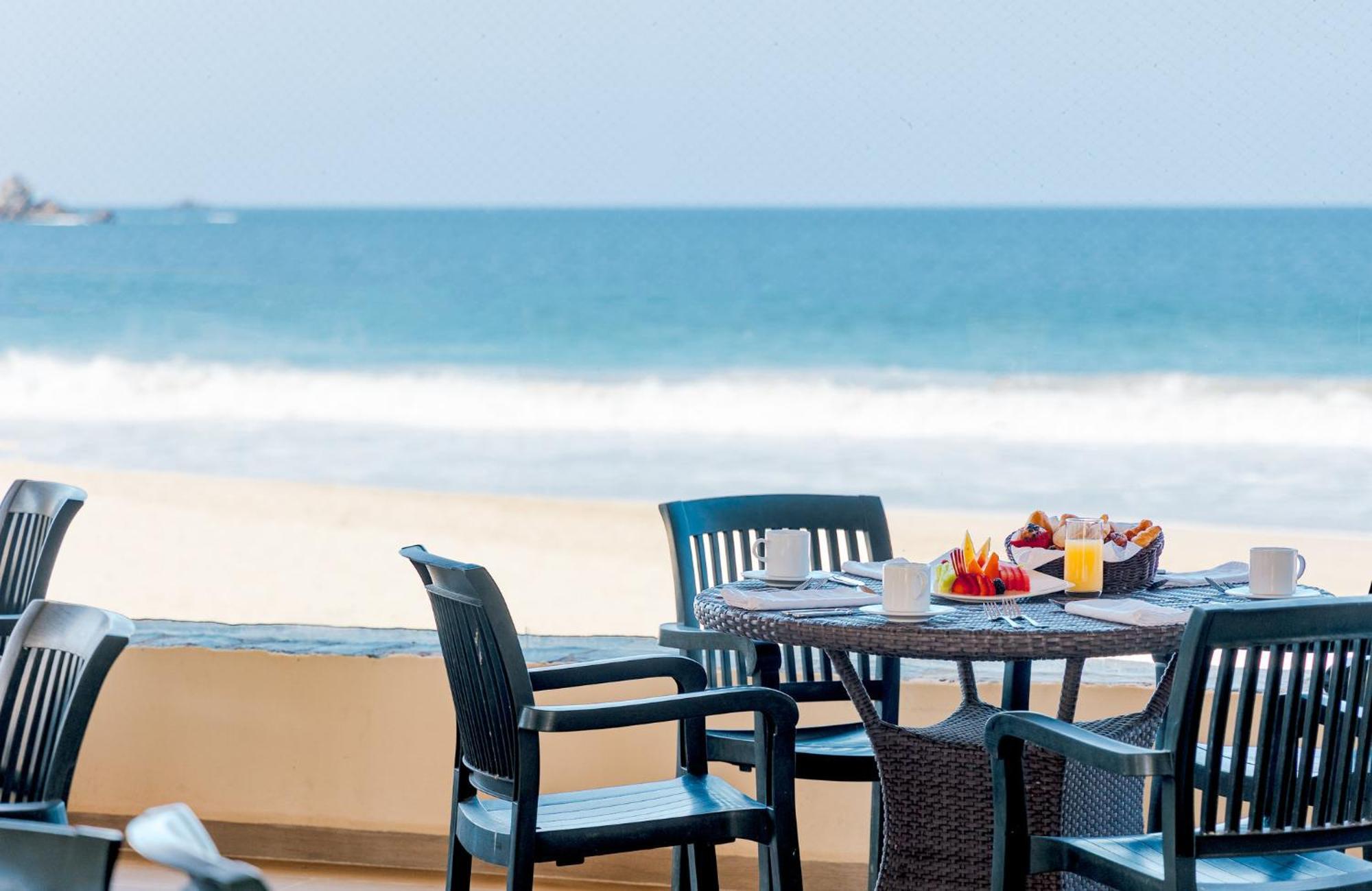 Holiday Inn Resort Ixtapa All-Inclusive By Ihg Exterior photo