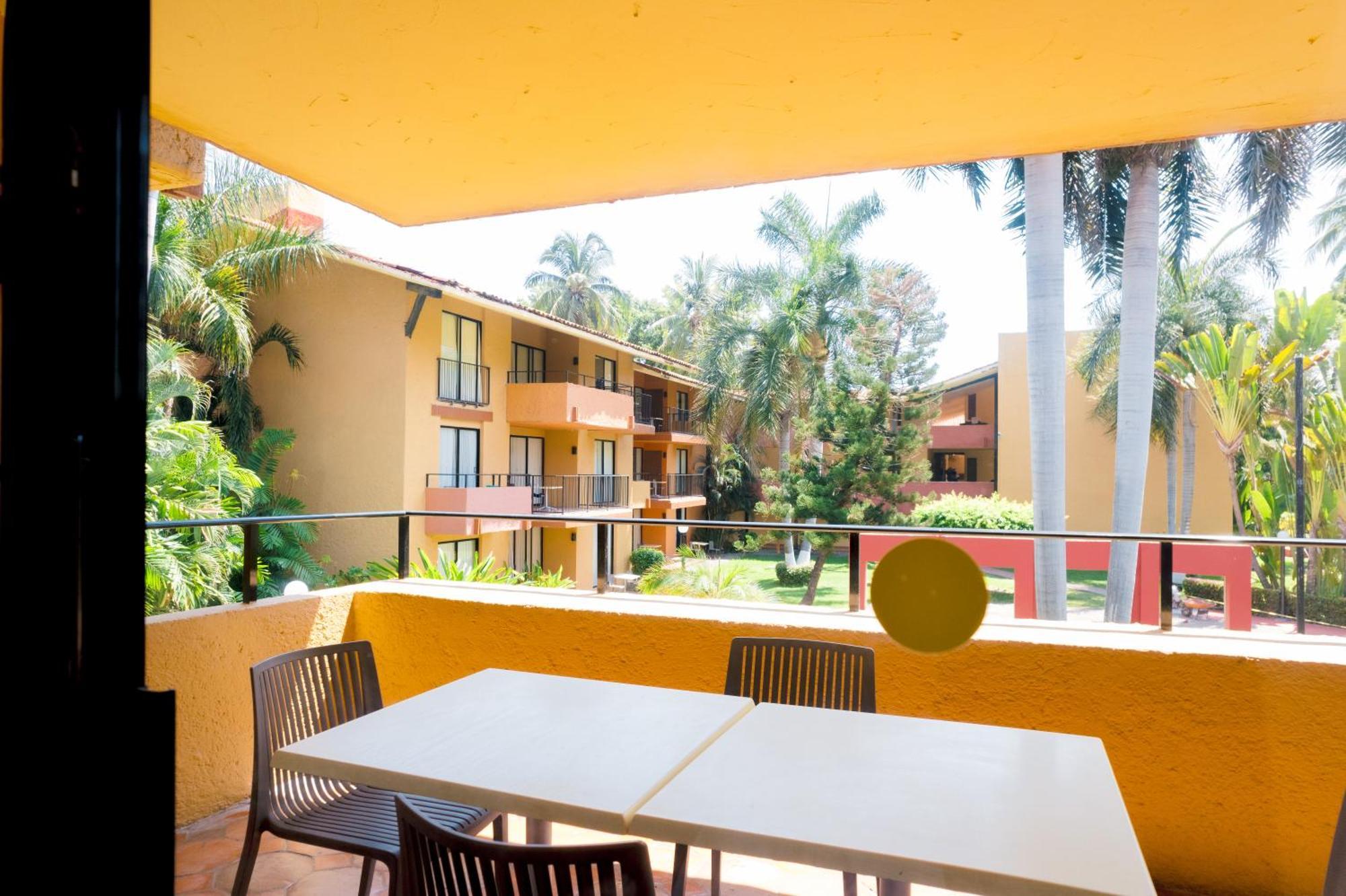 Holiday Inn Resort Ixtapa All-Inclusive By Ihg Exterior photo