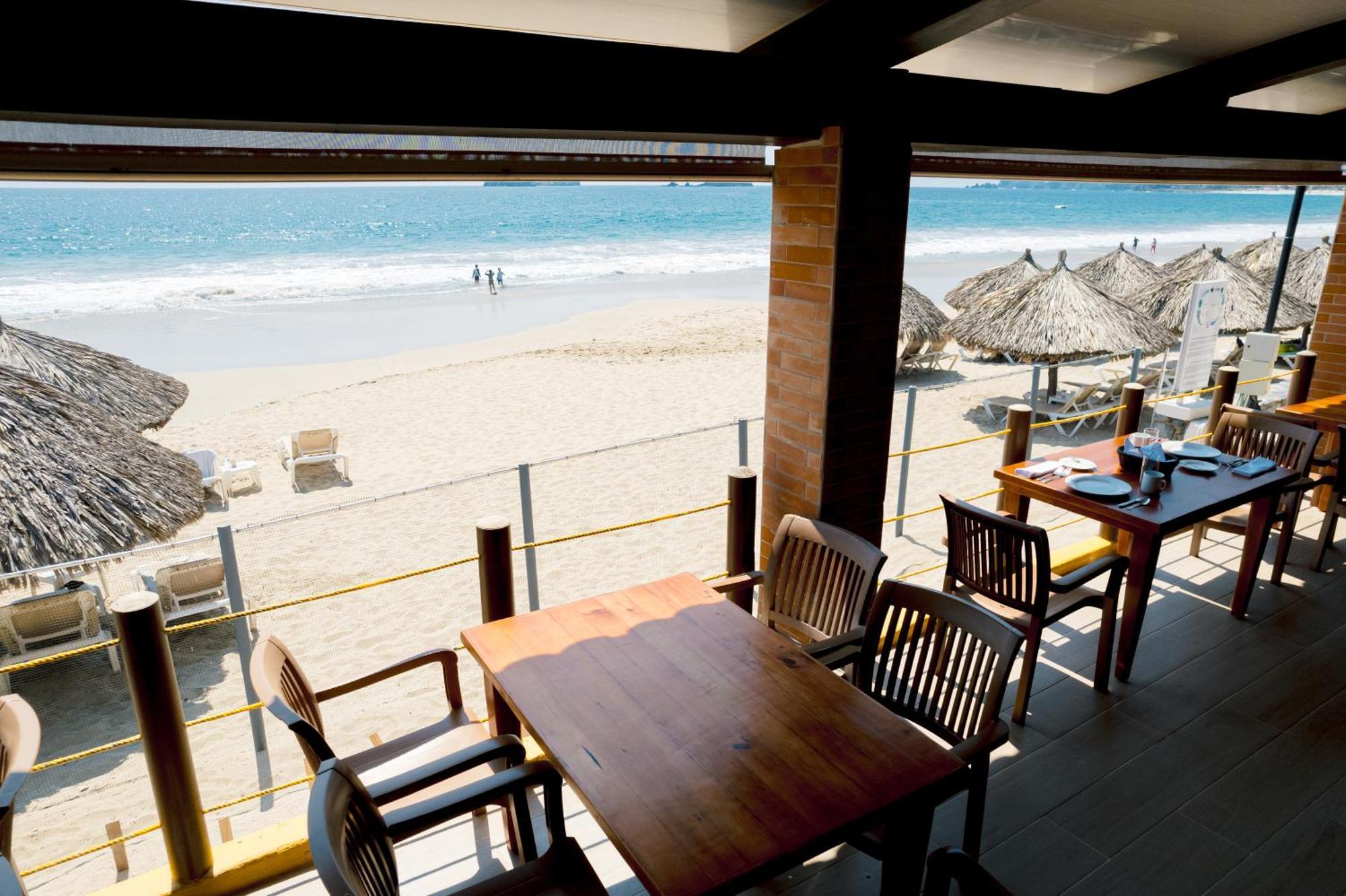 Holiday Inn Resort Ixtapa All-Inclusive By Ihg Exterior photo